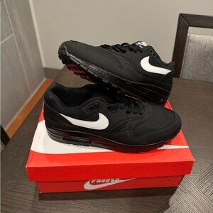 Nike Men's Air Max 1